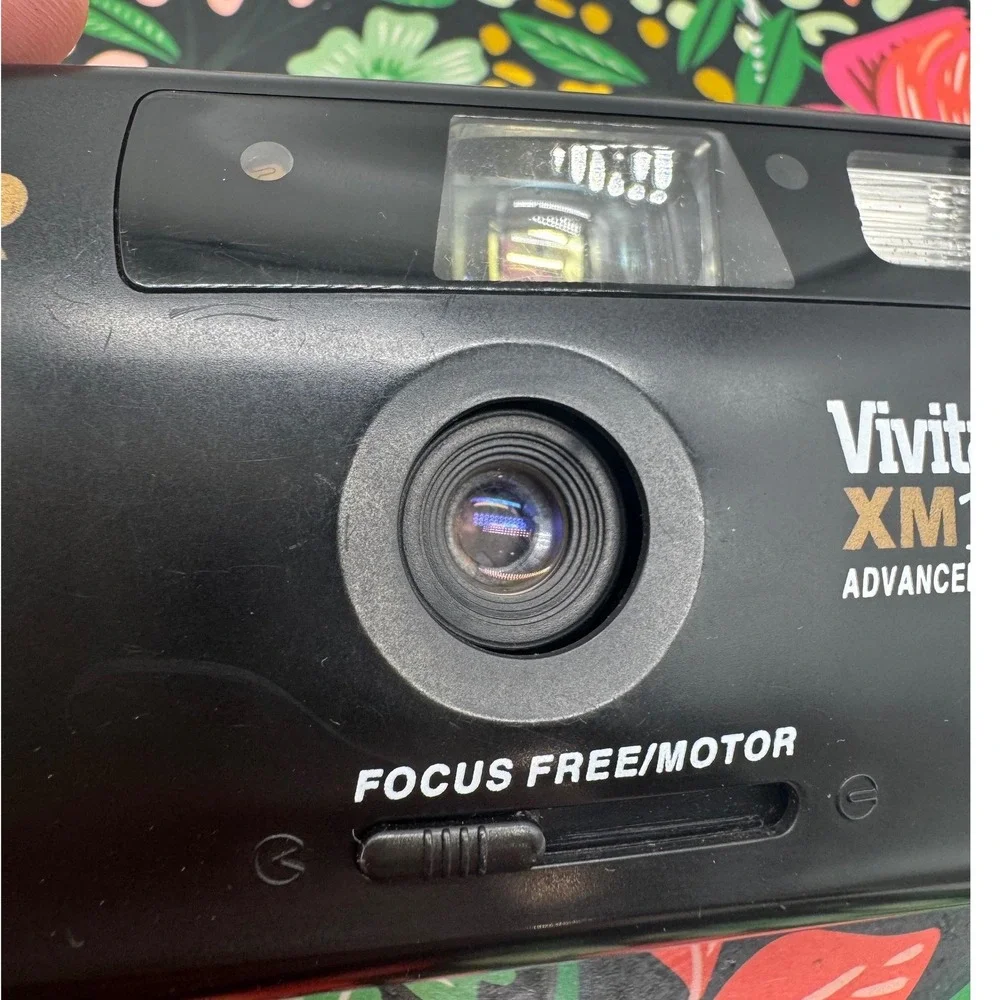 Vivitar XM130 APS Film Camera Black Focus Free Motorized Auto Flash Panorama